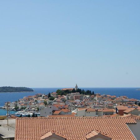 Days@Sea Apartment Primosten Exterior photo