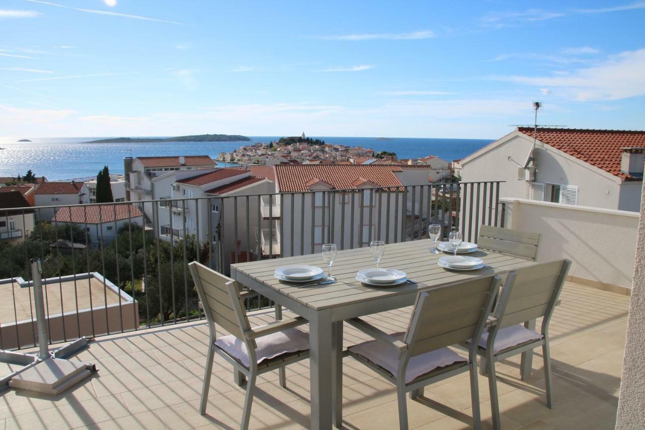 Days@Sea Apartment Primosten Exterior photo