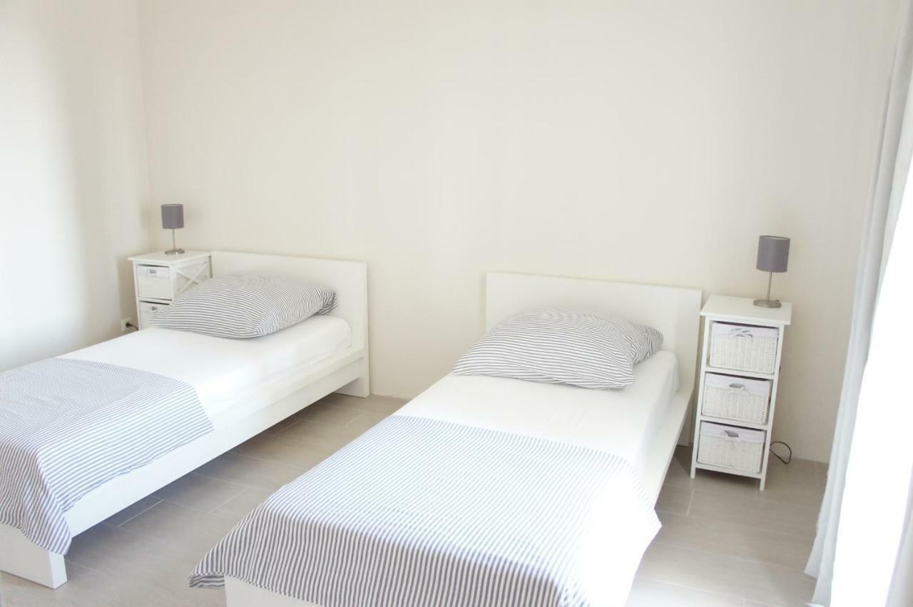 Days@Sea Apartment Primosten Exterior photo