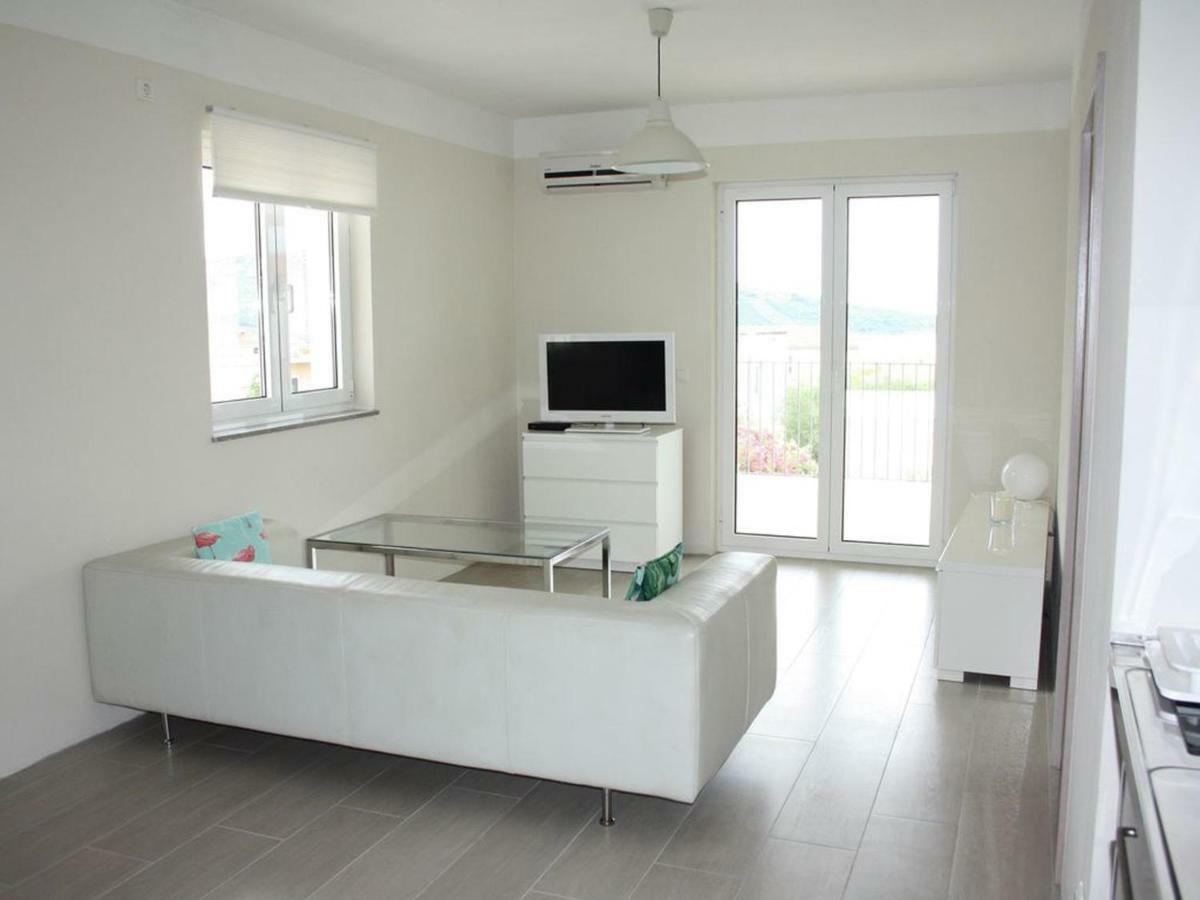 Days@Sea Apartment Primosten Exterior photo
