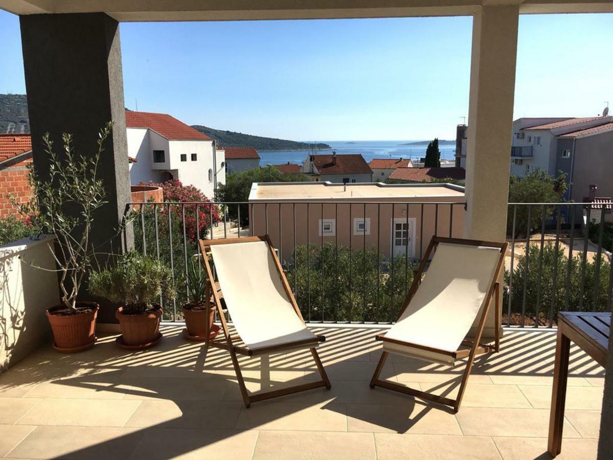Days@Sea Apartment Primosten Exterior photo